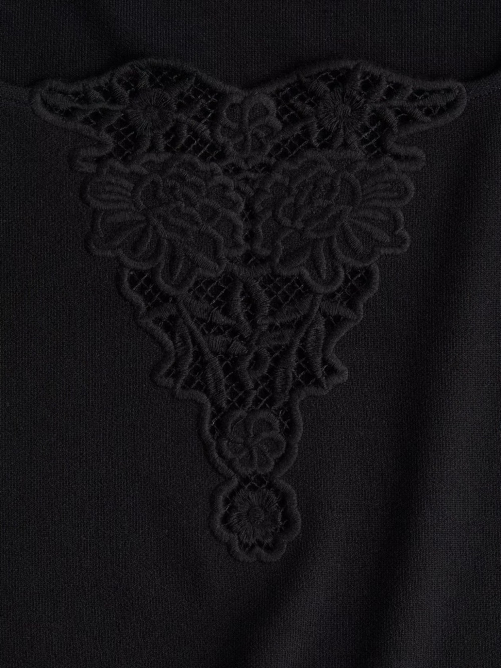 H&M TOP WITH EYELET EMBROIDERED DETAIL Size XL NWT - Picture 6 of 6